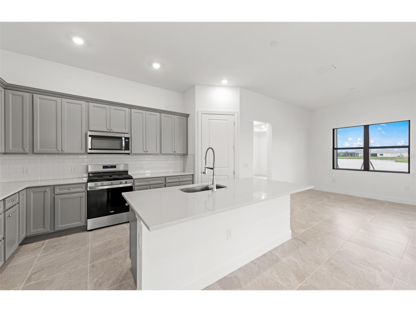 19611 Indian Rock Place Lakewood Ranch FL 34211 TB8436997 image7