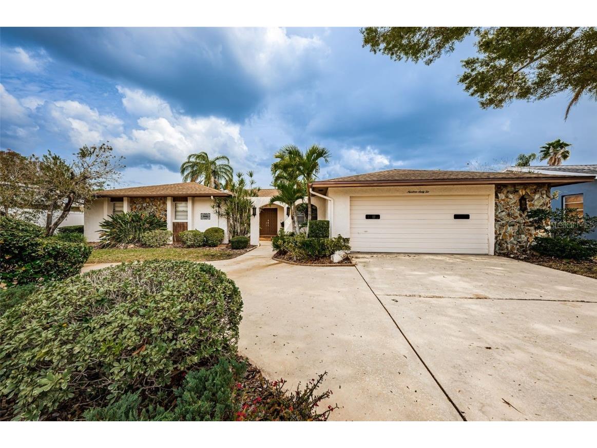 1962 Arvis Circle W Clearwater FL 33764 U8233405 image1