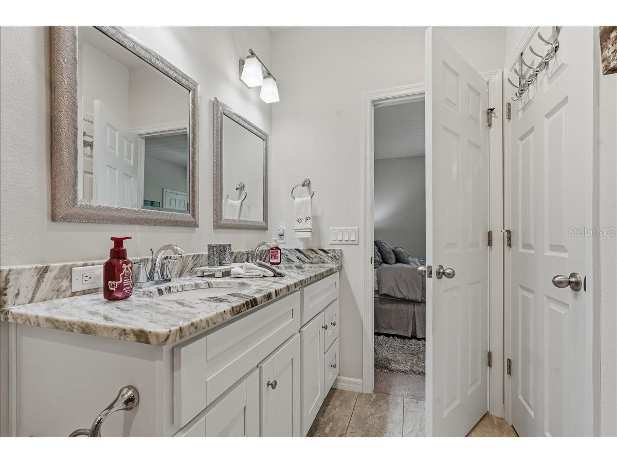 1962 Lake Ridge Boulevard Clearwater FL 33763 TB8489681 image25
