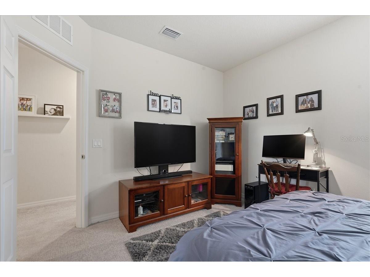 1962 Lake Ridge Boulevard Clearwater FL 33763 TB8489681 image30