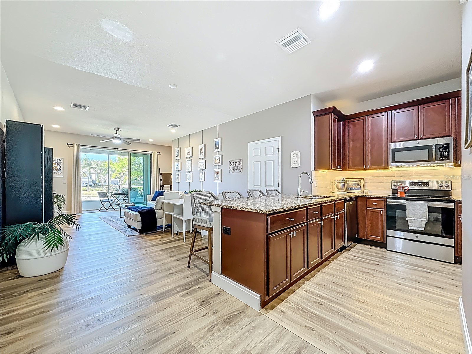 1962 Marlington Way Clearwater FL 33763 TB8470894 image10