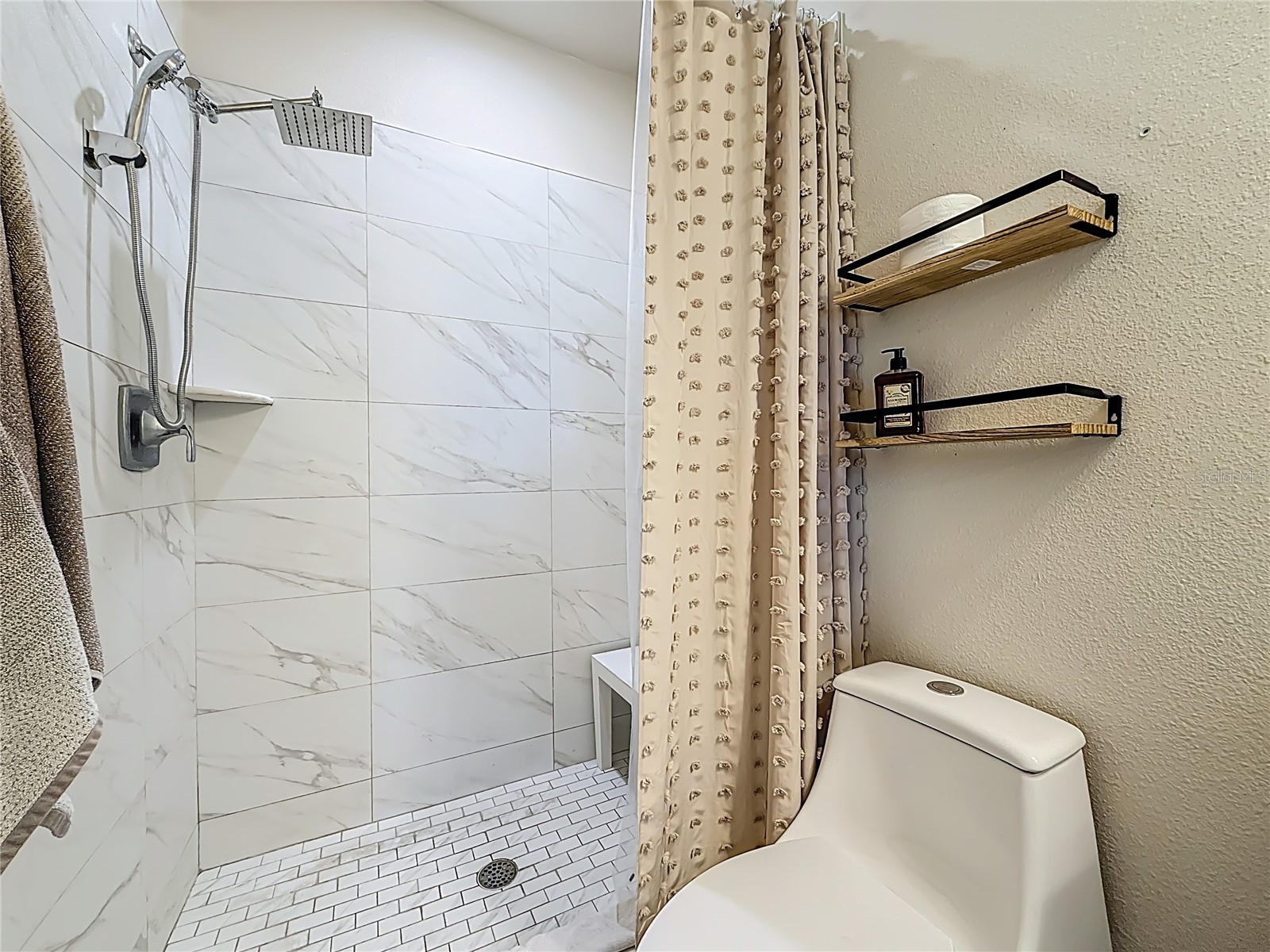 1962 Marlington Way Clearwater FL 33763 TB8470894 image25