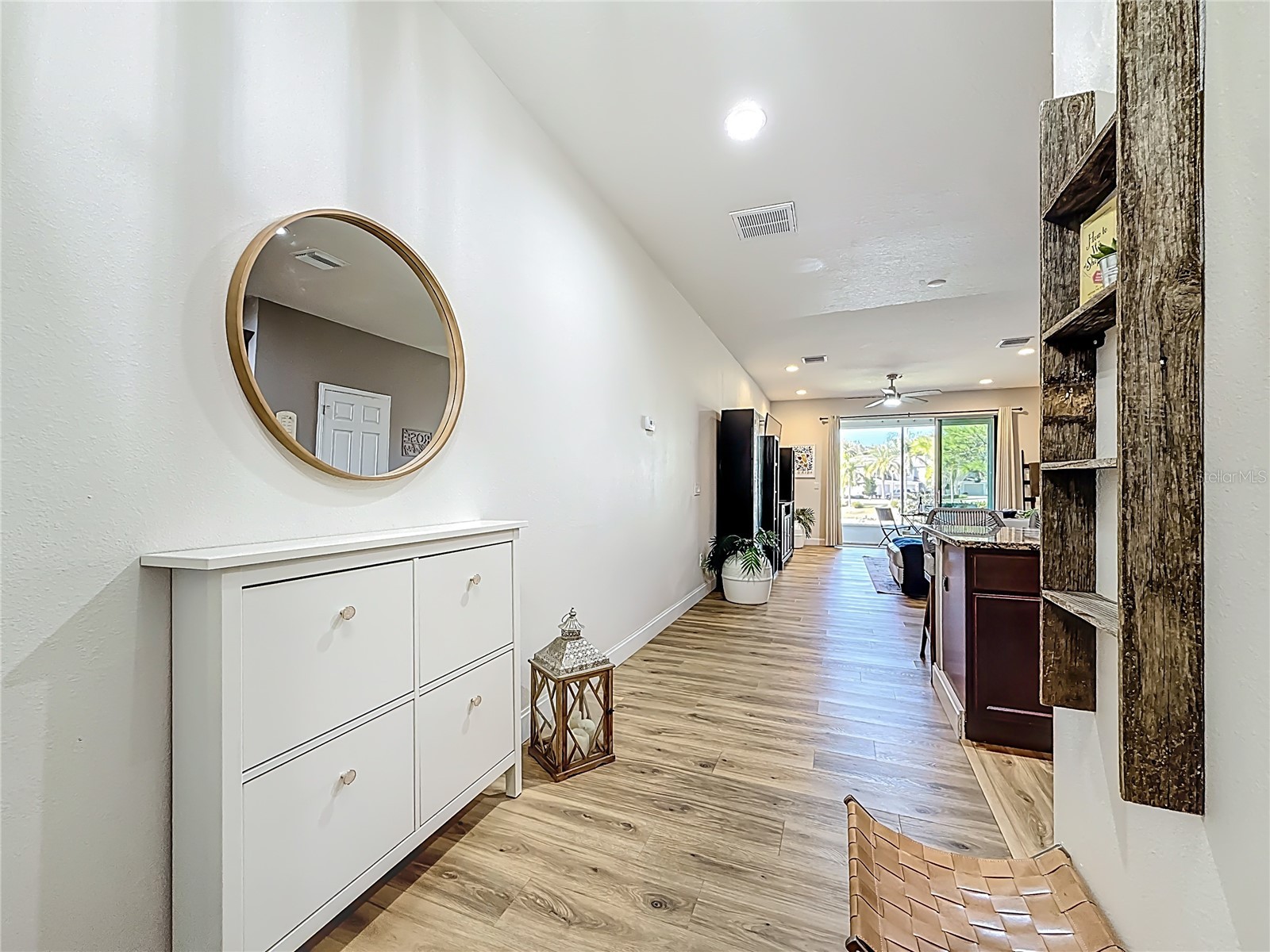 1962 Marlington Way Clearwater FL 33763 TB8470894 image4