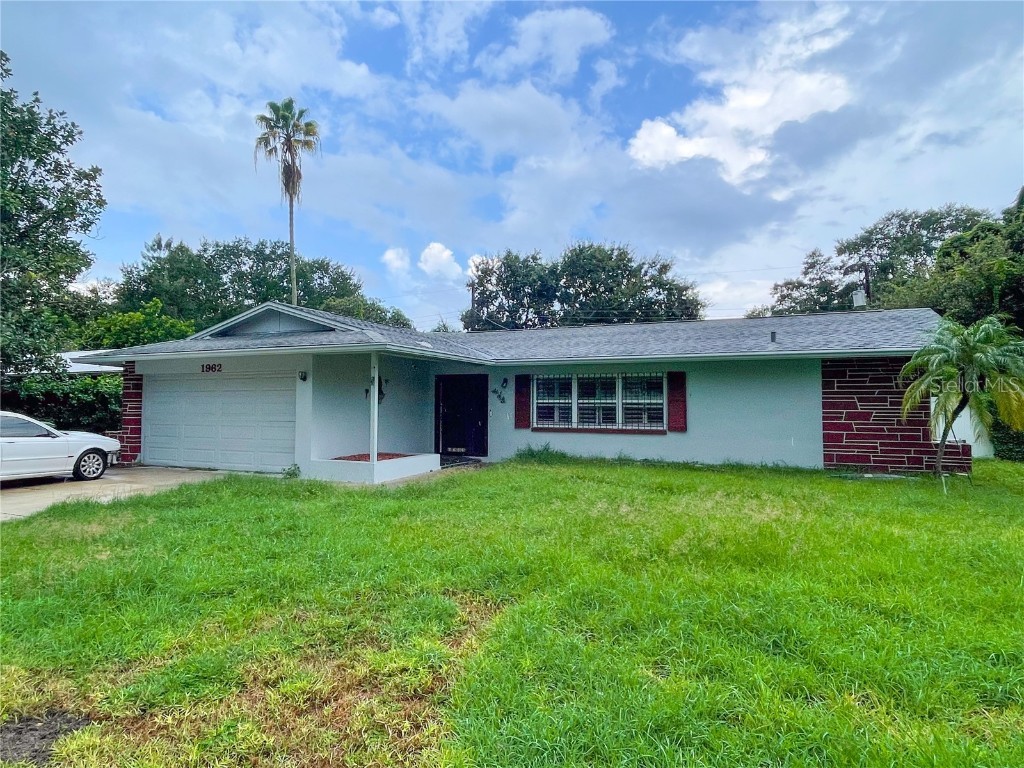 1962 Meadow Drive Clearwater FL 33763 W7868368 image1