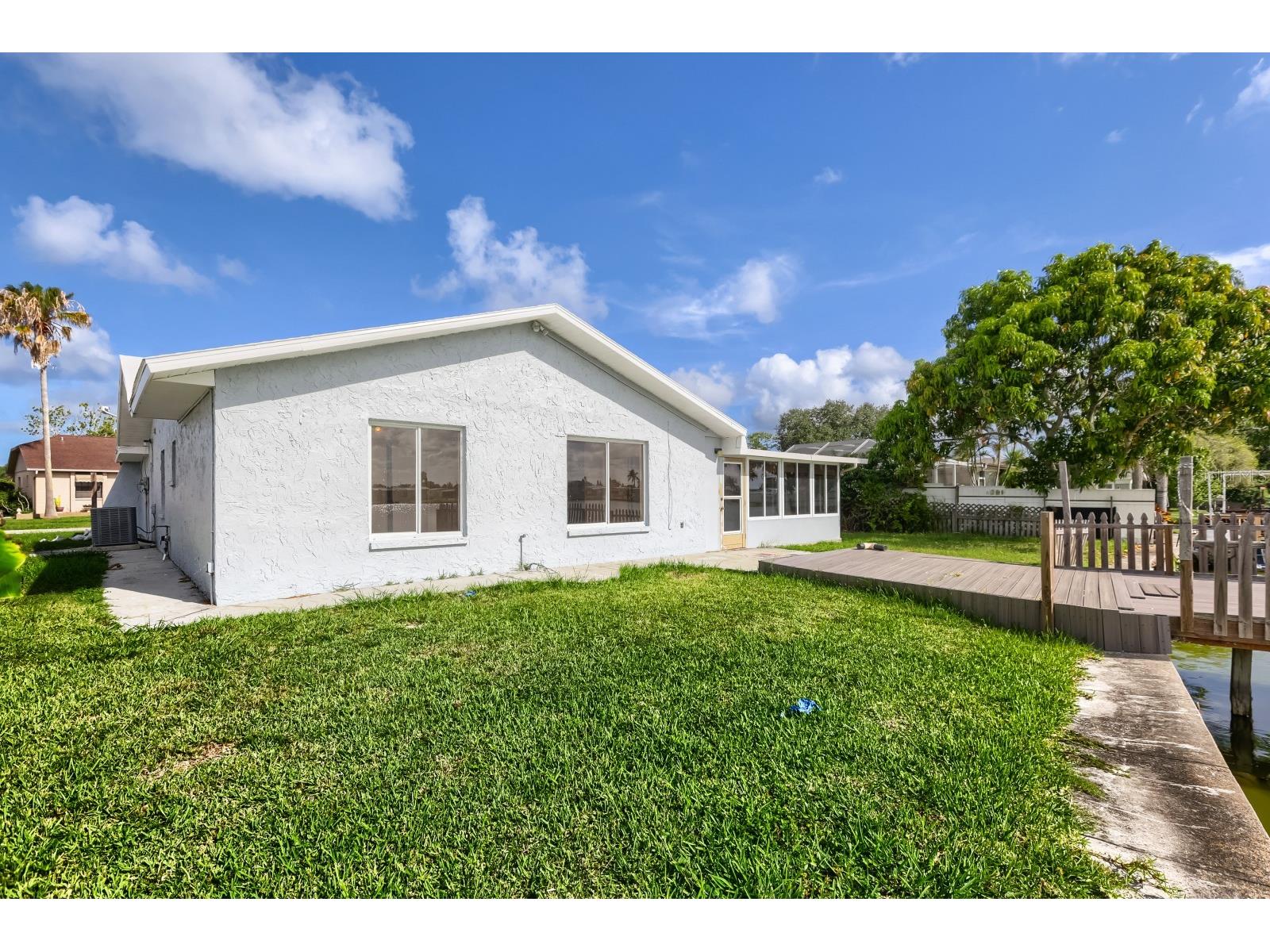 1962 Society Drive Holiday FL 34691 TB8518932 image24