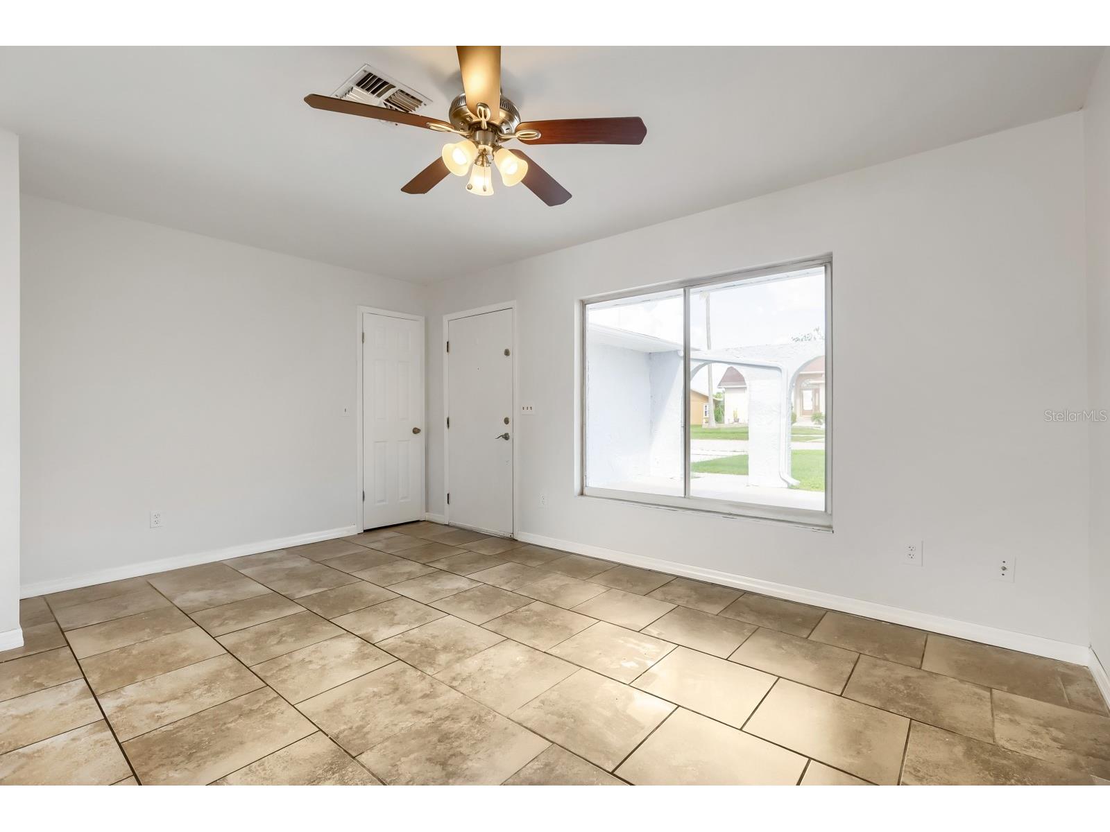 1962 Society Drive Holiday FL 34691 TB8518932 image5
