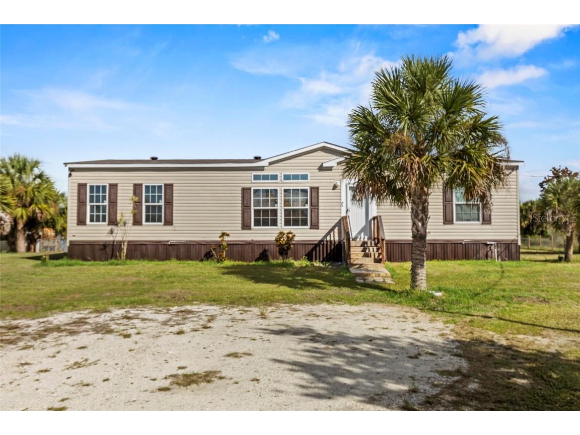 19621 NW 260th Street Okeechobee FL 34972 OK225682 image1