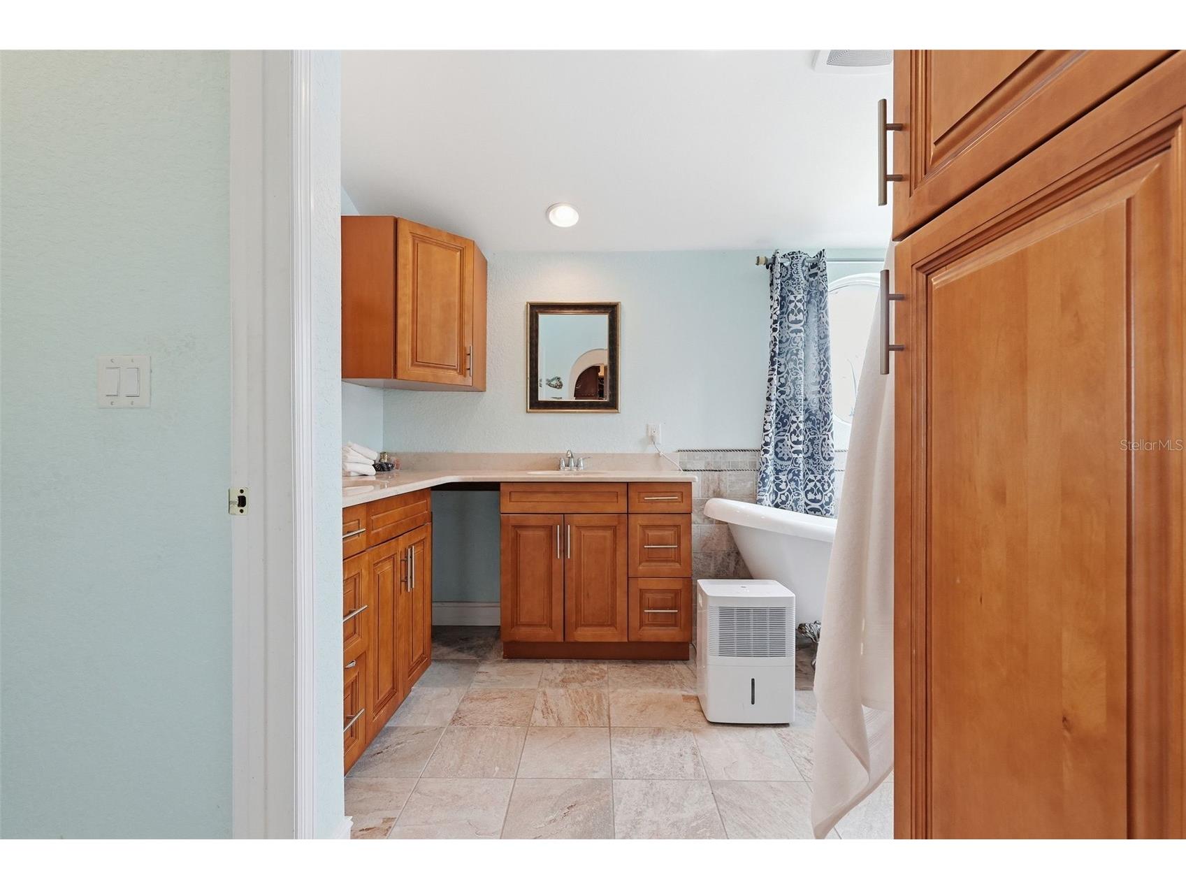 1963 Edgewater Drive Clearwater FL 33755 - CLEARWATER HARBOR TB8518112 image15