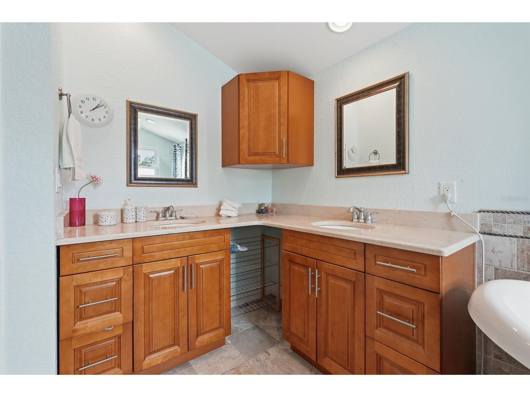 1963 Edgewater Drive Clearwater FL 33755 - CLEARWATER HARBOR TB8518112 image19