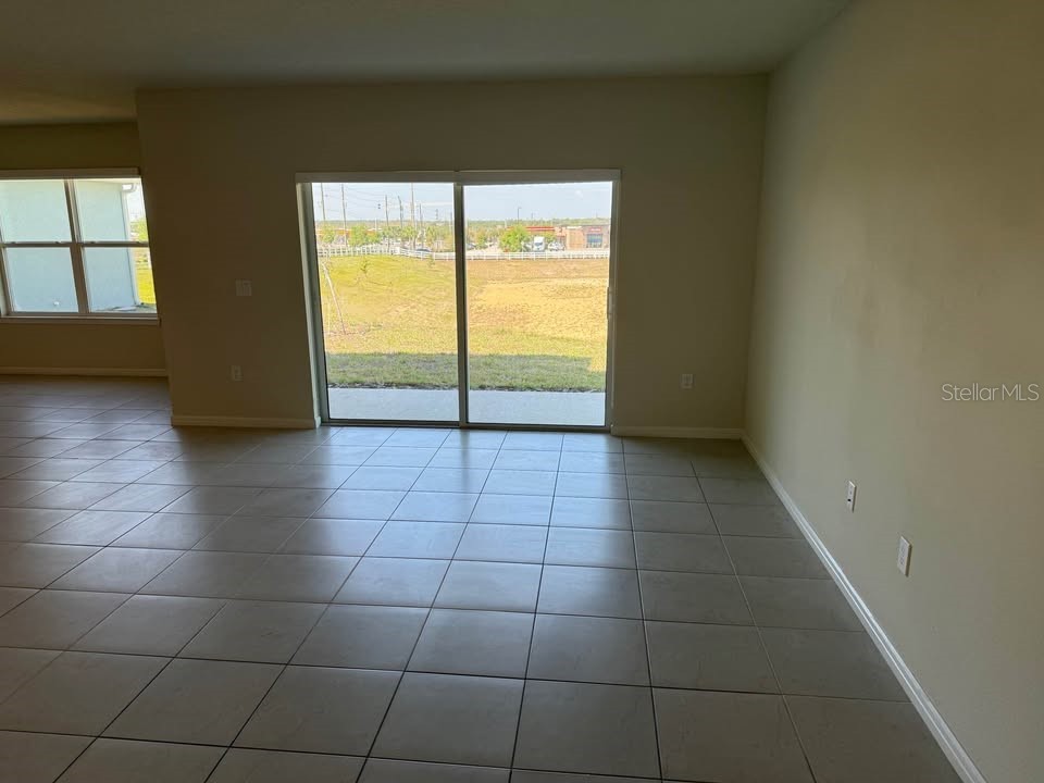 1963 Enchanting Court Davenport FL 33896 OM721648 image4