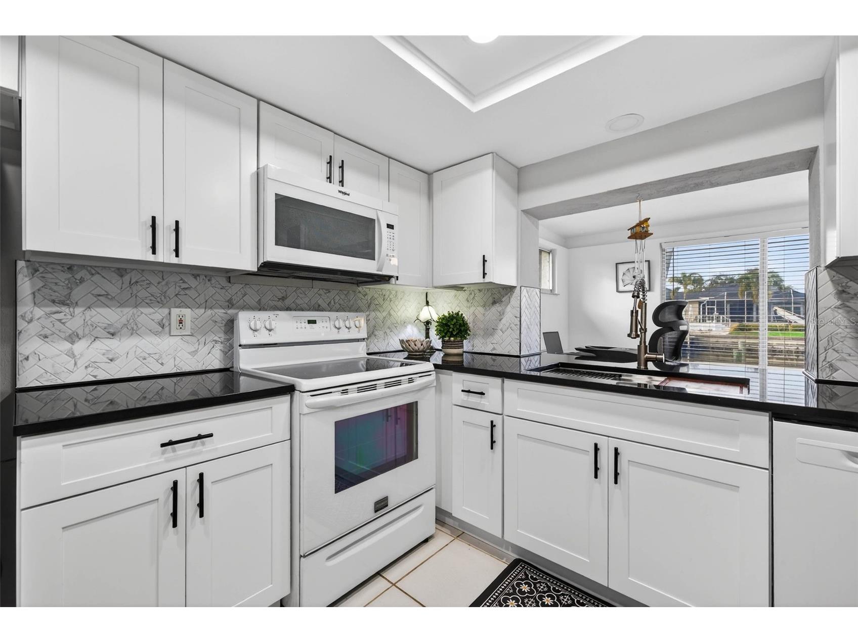 1963 Tanglewood Drive NE Saint Petersburg FL 33702 TB8453154 image11