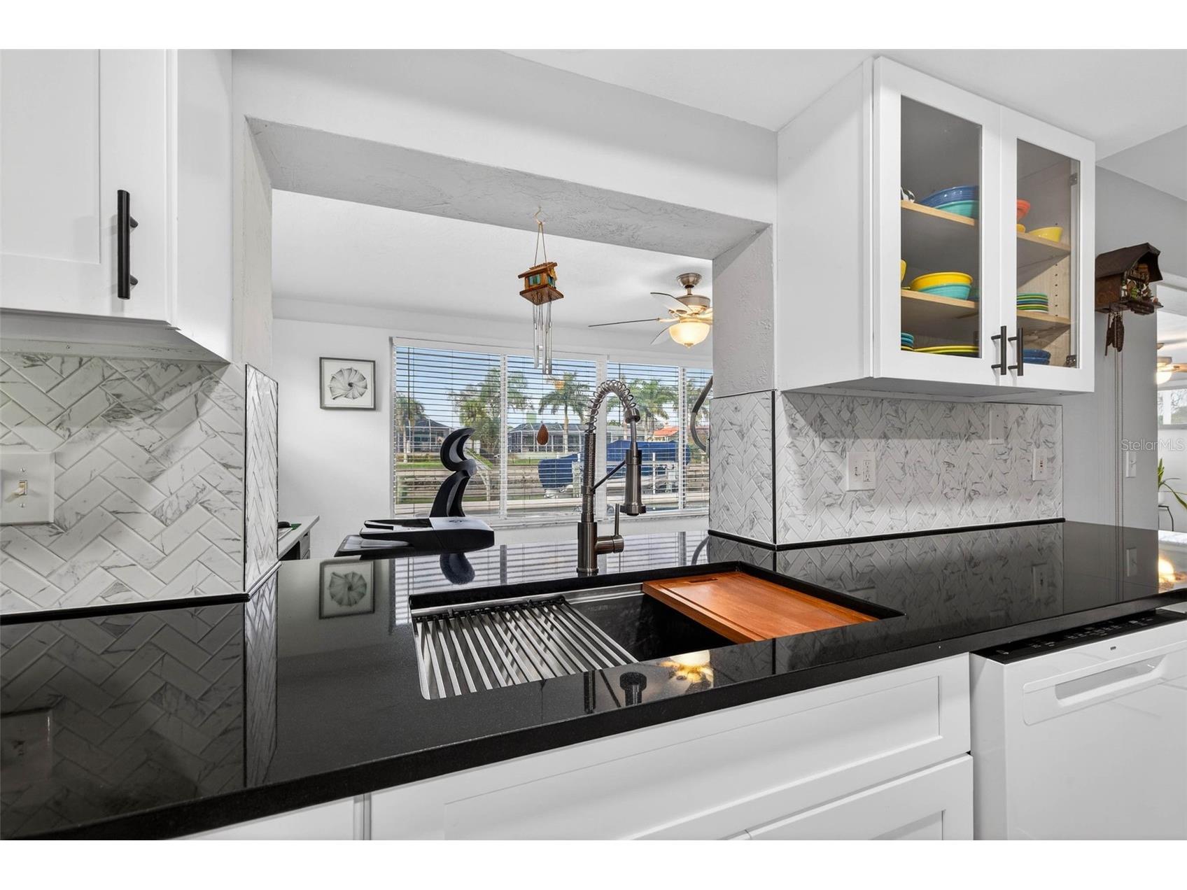 1963 Tanglewood Drive NE Saint Petersburg FL 33702 TB8453154 image12