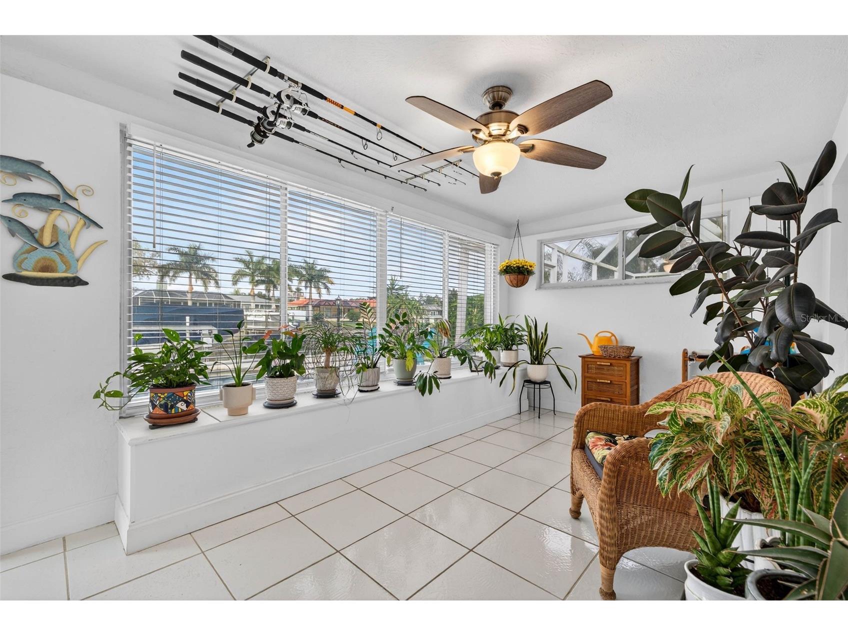 1963 Tanglewood Drive NE Saint Petersburg FL 33702 TB8453154 image15