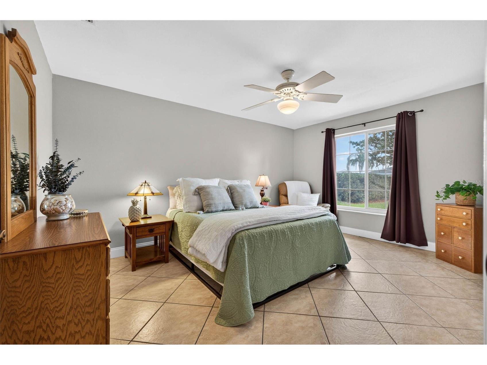 1963 Tanglewood Drive NE Saint Petersburg FL 33702 TB8453154 image19