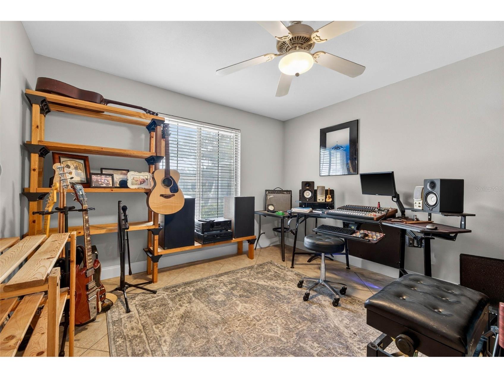 1963 Tanglewood Drive NE Saint Petersburg FL 33702 TB8453154 image22