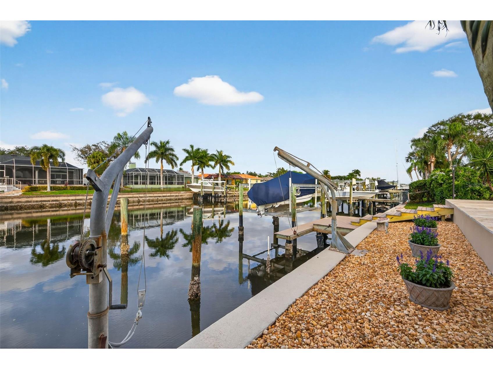1963 Tanglewood Drive NE Saint Petersburg FL 33702 TB8453154 image29