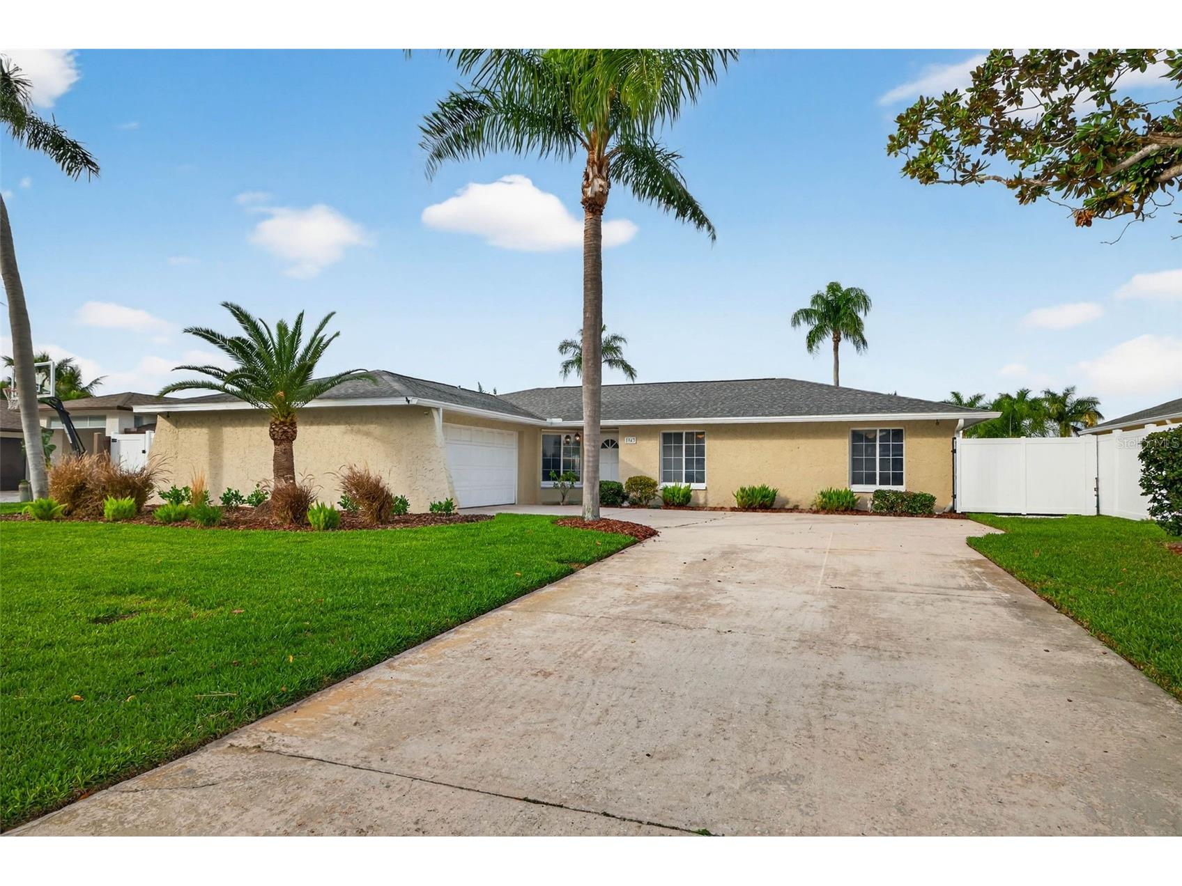 1963 Tanglewood Drive NE Saint Petersburg FL 33702 TB8453154 image33