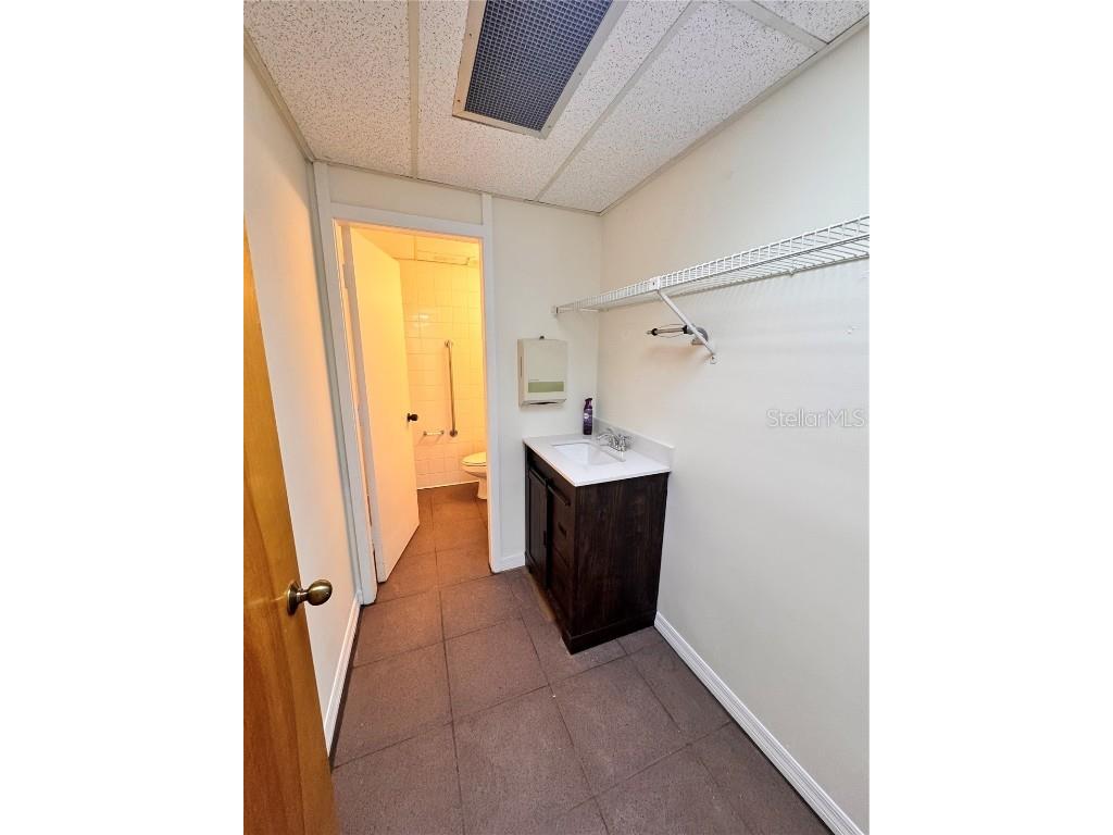 1964 Bayshore Boulevard #B Dunedin FL 34698 TB8323234 image18