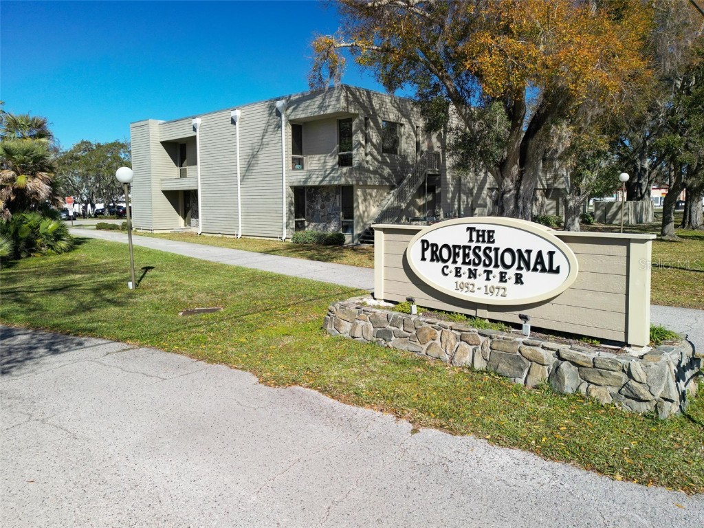 1964 Bayshore Boulevard #B Dunedin FL 34698 TB8323234 image3