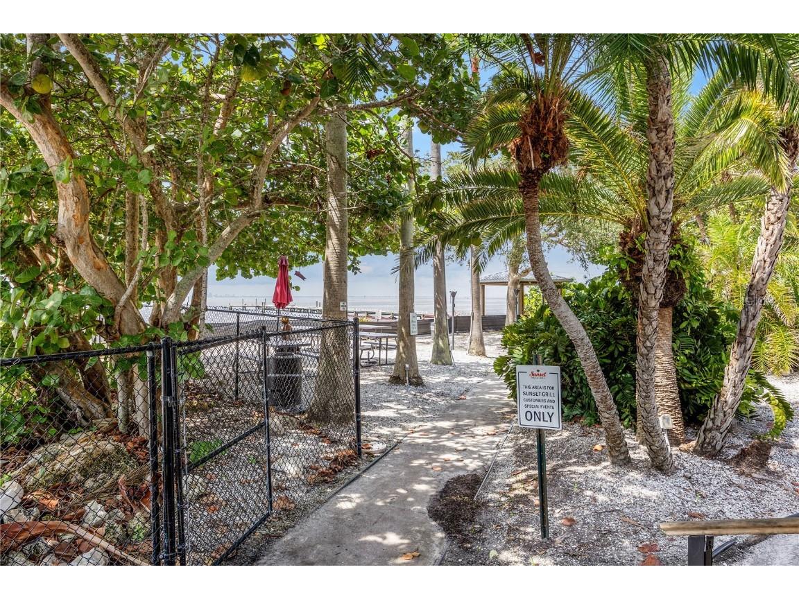 1964 Hawks View Drive Ruskin FL 33570 A4634298 image38