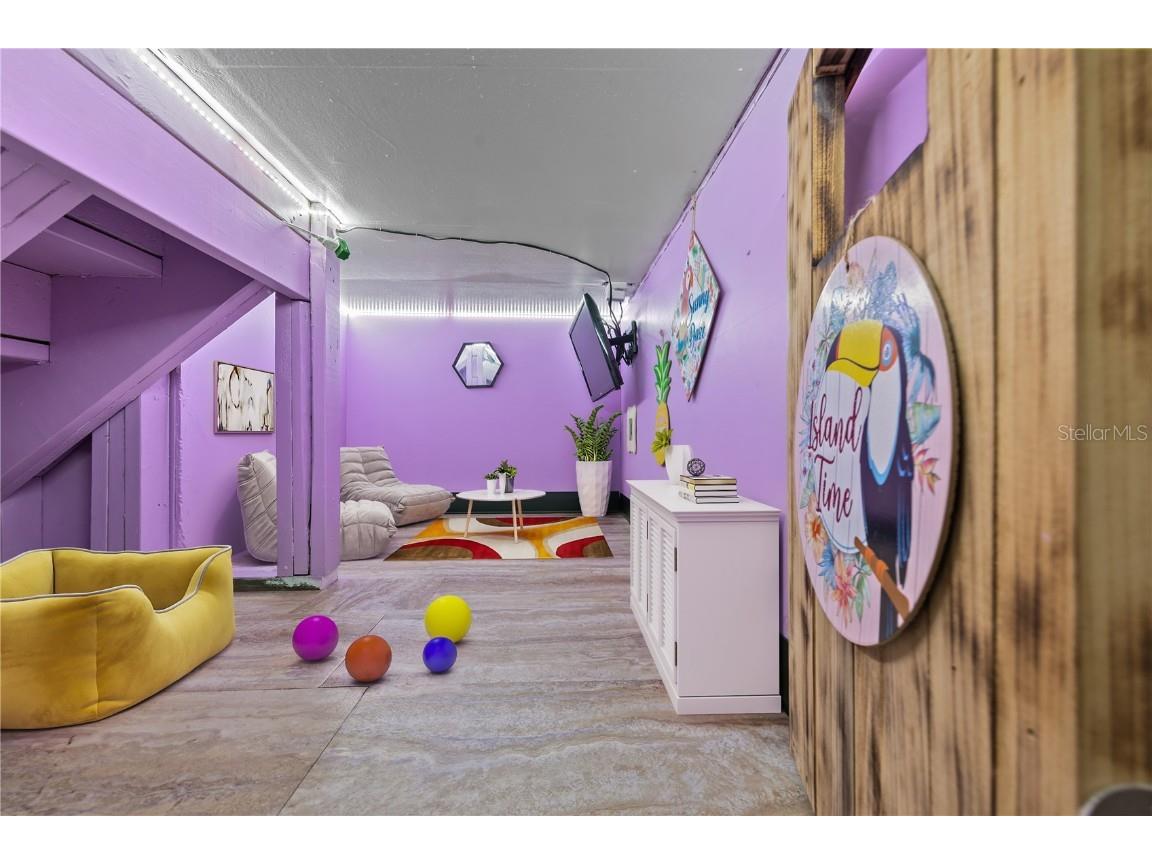 1964 Hawks View Drive Ruskin FL 33570 A4634298 image9