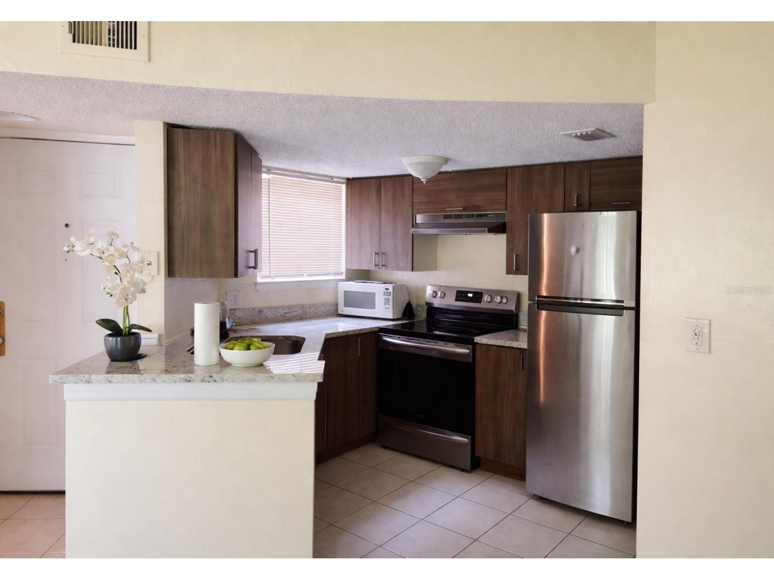 1964 Lake Atriums Circle #158 Orlando FL 32839 O6398915 image4