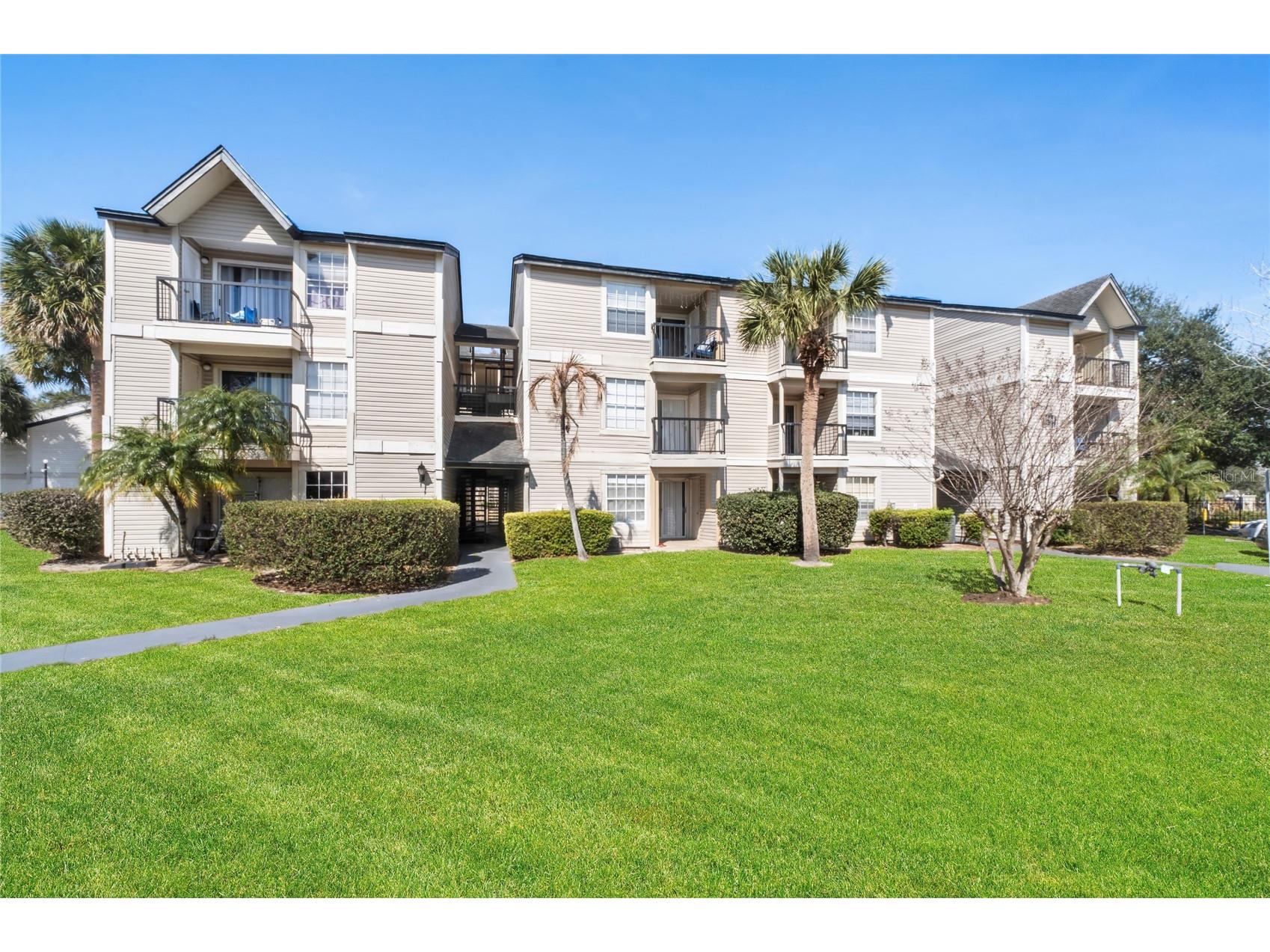 1964 Lake Atriums Circle #160 Orlando FL 32839 O6386950 image1