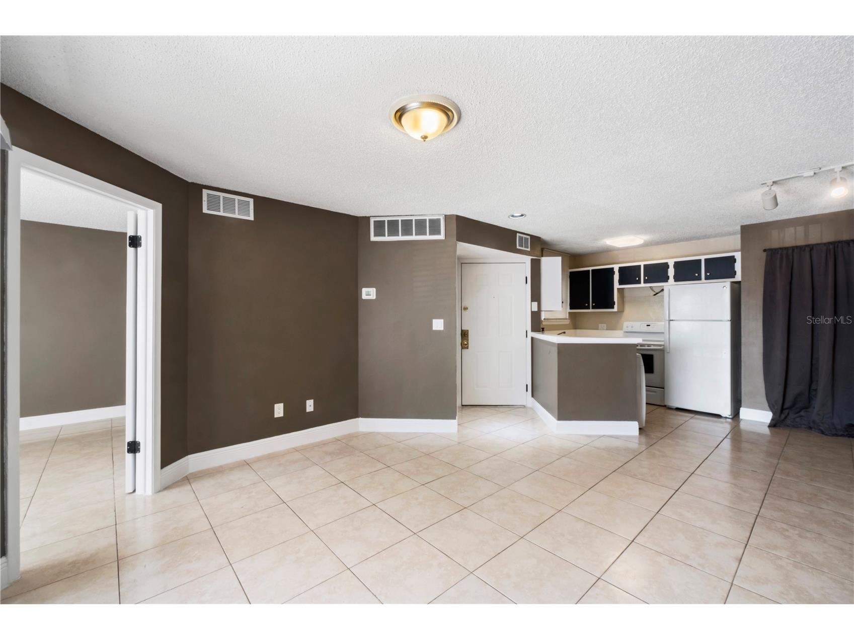 1964 Lake Atriums Circle #160 Orlando FL 32839 O6386950 image3