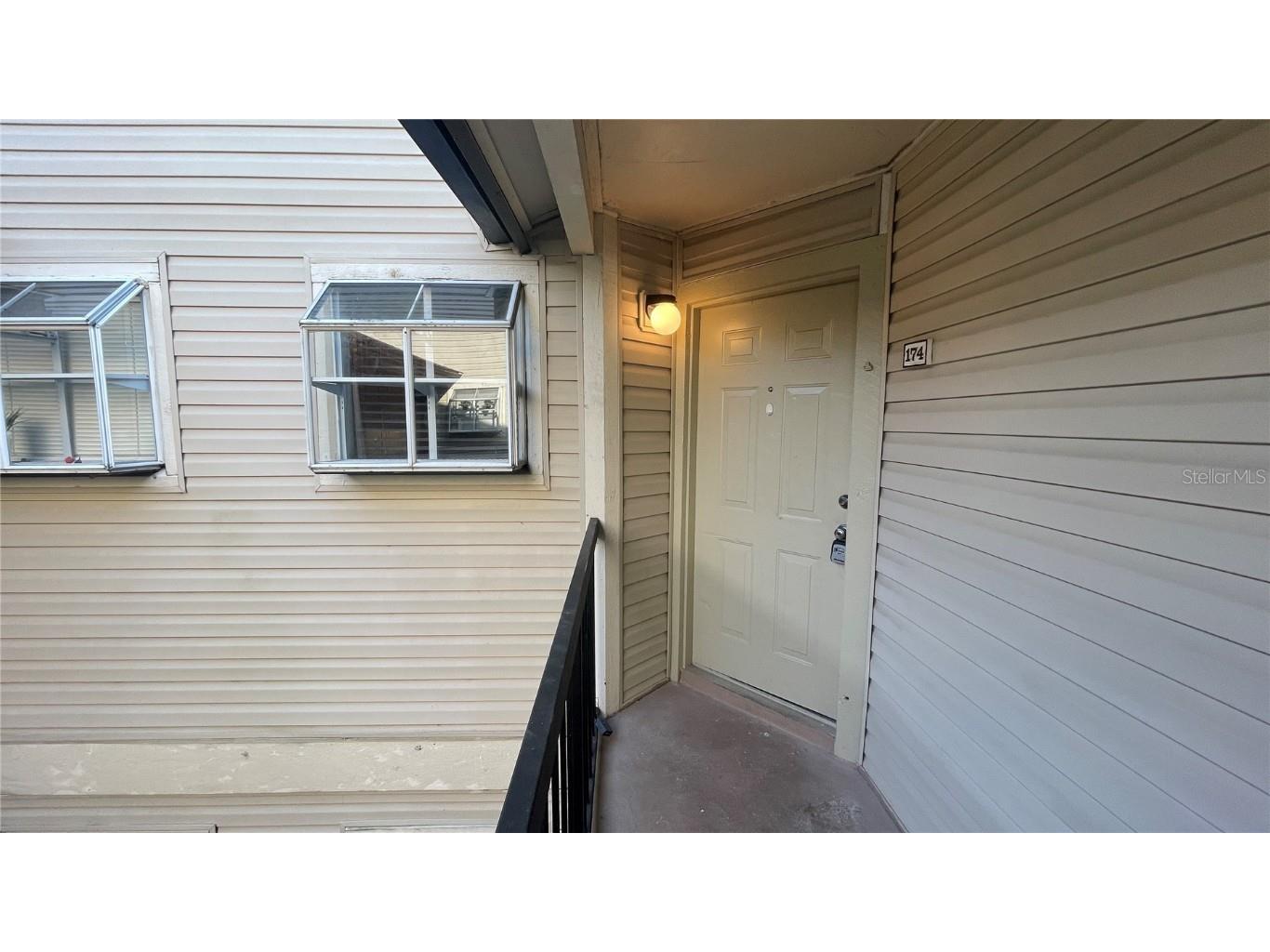 1964 Lake Atriums Circle #174 Orlando FL 32839 O6093357 image1