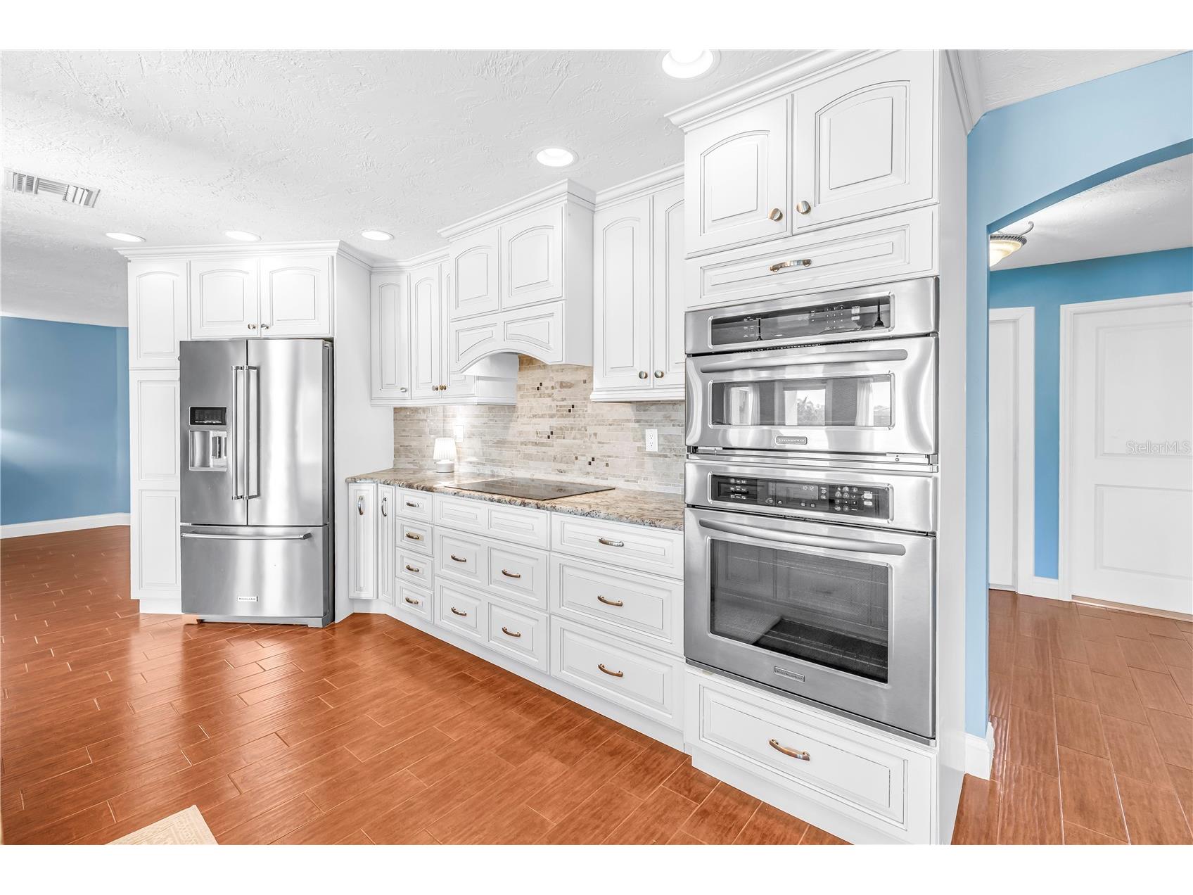 1964 Massachusetts Avenue NE Saint Petersburg FL 33703 TB8481560 image10