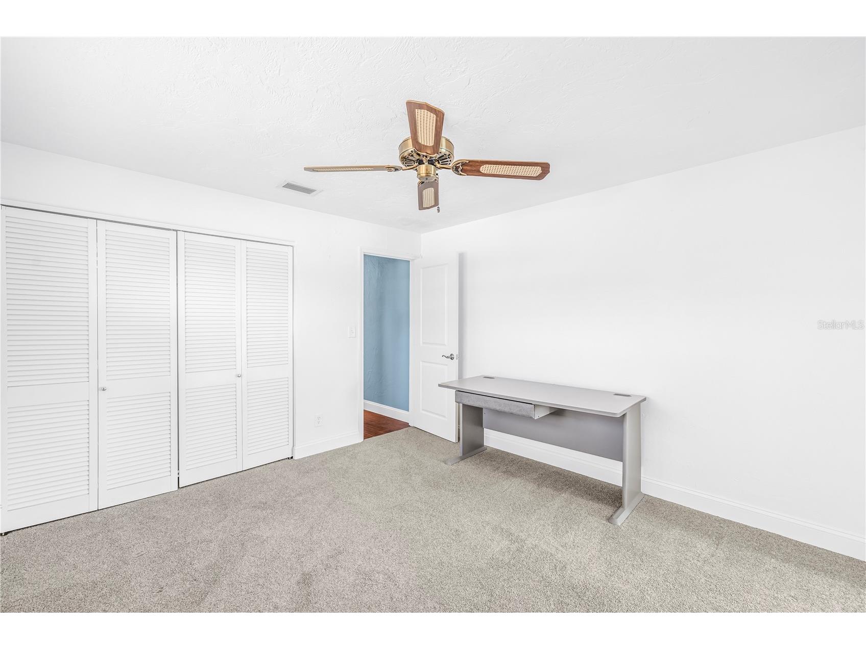 1964 Massachusetts Avenue NE Saint Petersburg FL 33703 TB8481560 image23
