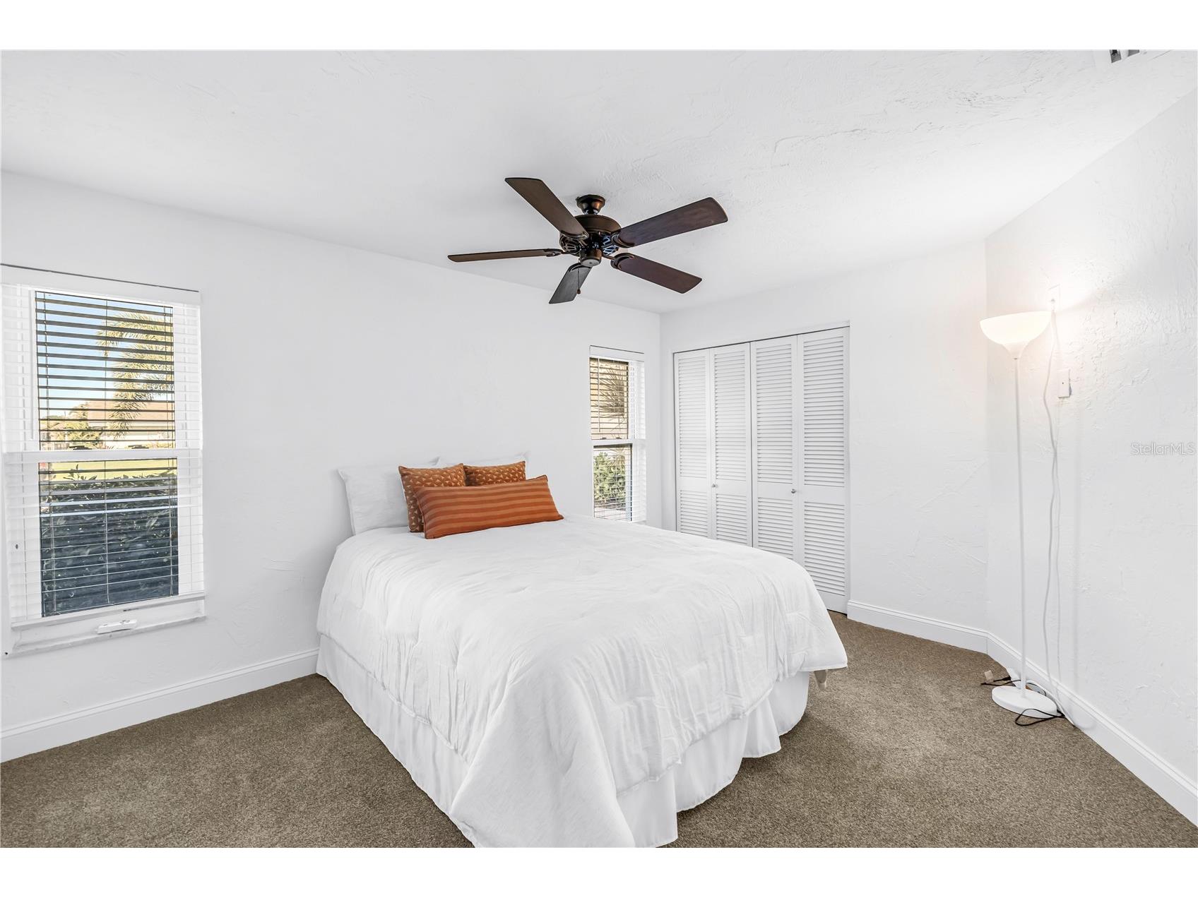 1964 Massachusetts Avenue NE Saint Petersburg FL 33703 TB8481560 image29