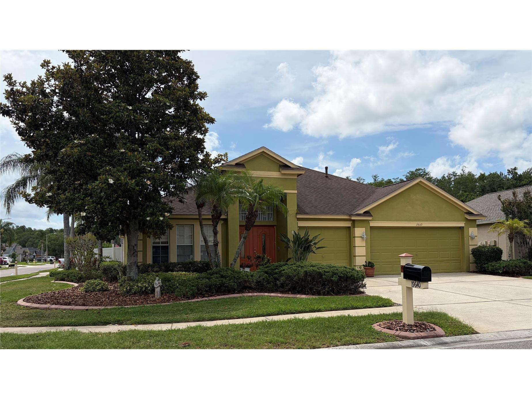 19640 Bergenfeld Drive Land O Lakes FL 34638 TB8511157 image1