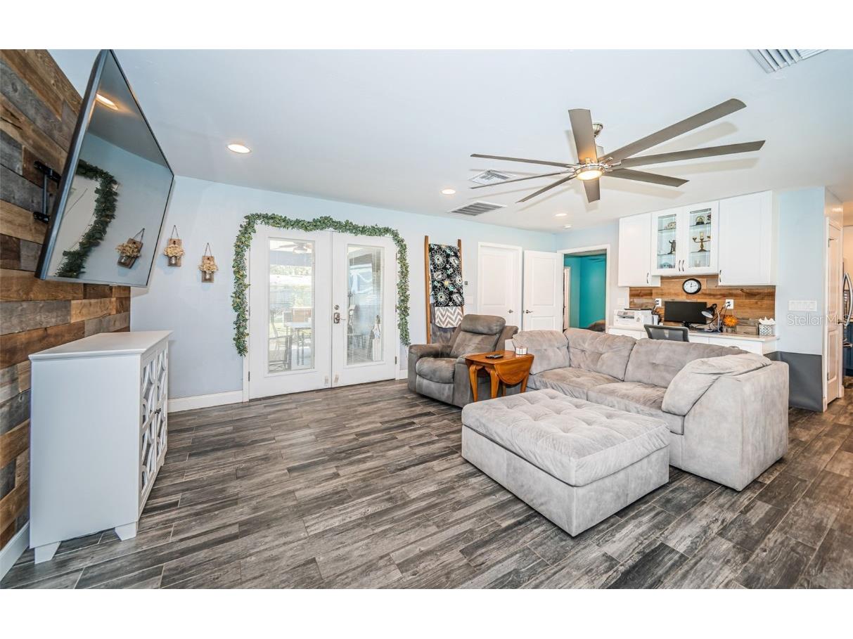 1965 Allard Drive Clearwater FL 33763 TB8372344 image12