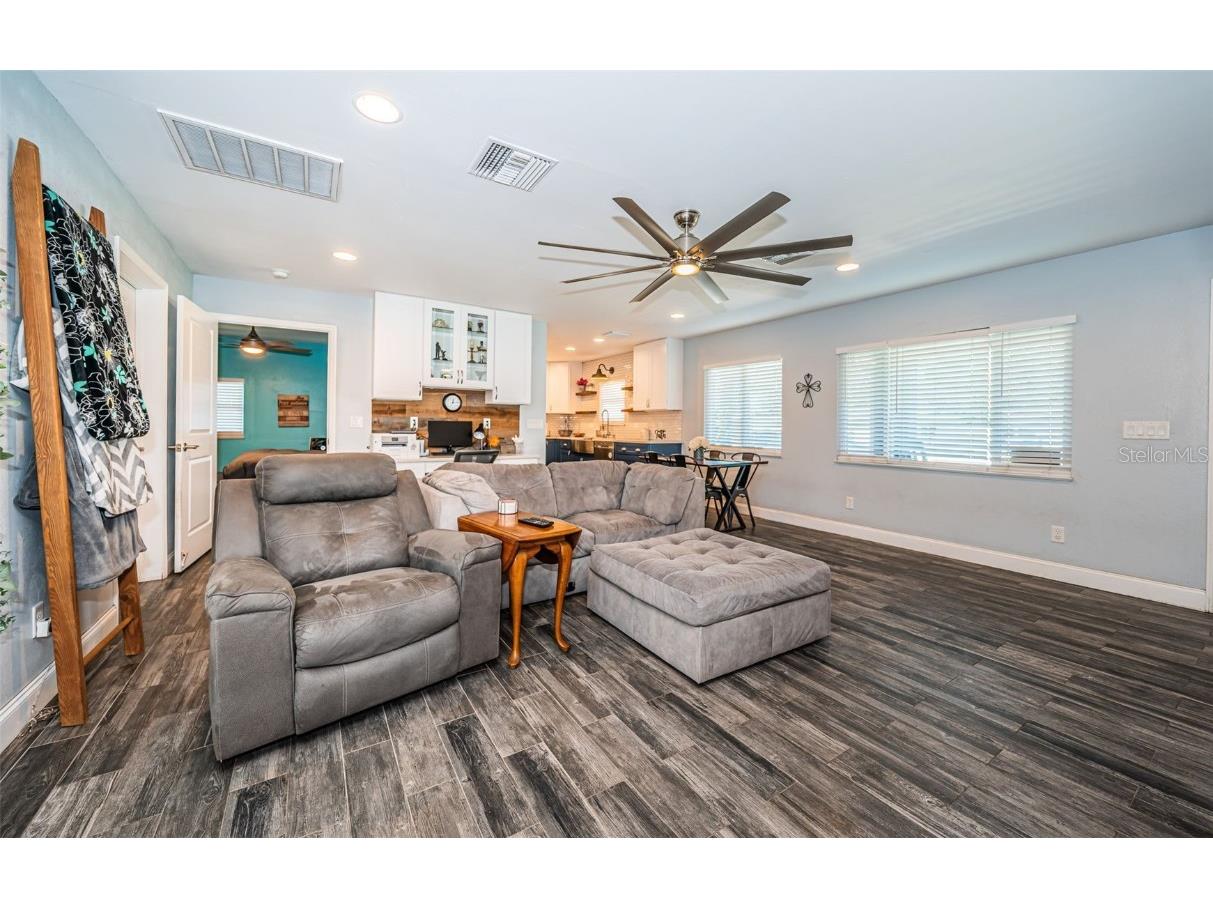 1965 Allard Drive Clearwater FL 33763 TB8372344 image14