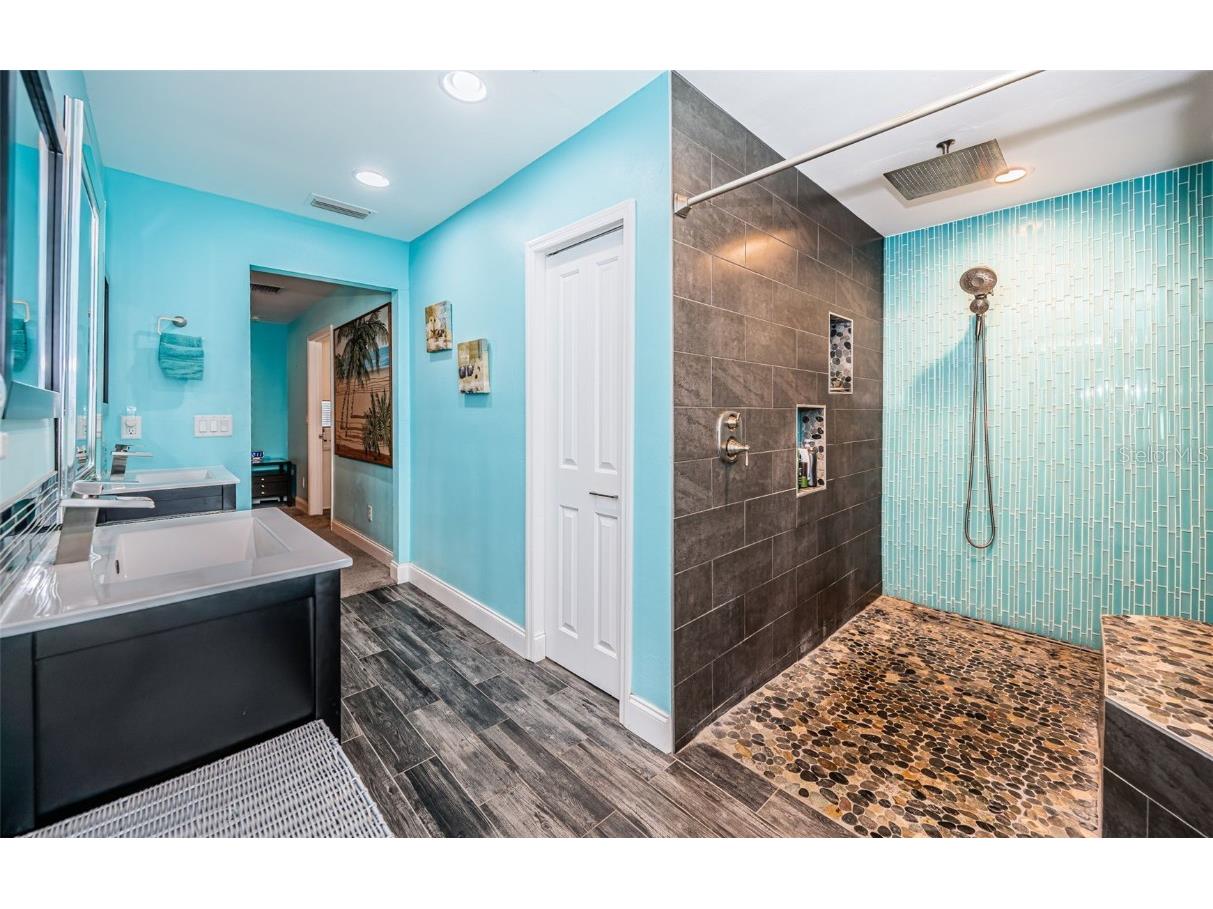 1965 Allard Drive Clearwater FL 33763 TB8372344 image31