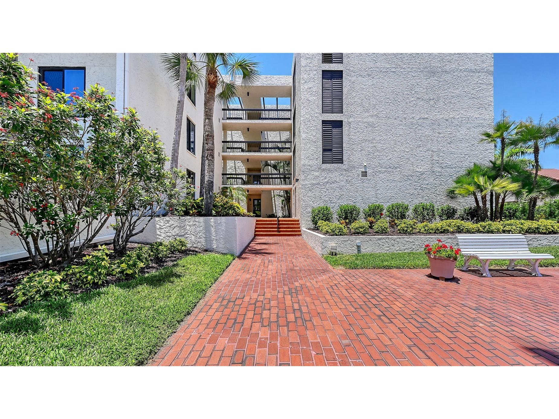1965 Gulf Of Mexico Drive #G5-103 Longboat Key FL 34228 - GULF OF MEXICO A4694695 image2