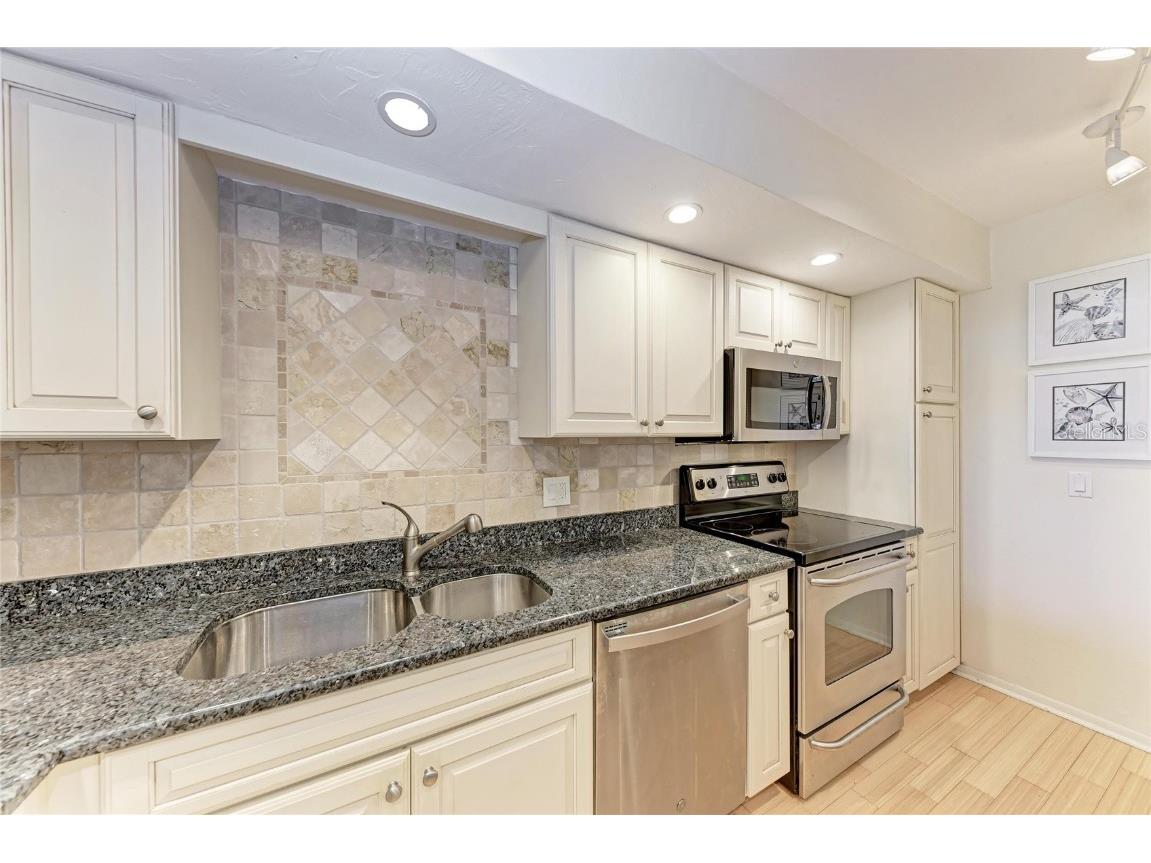 1965 Gulf Of Mexico Drive #G5-303 Longboat Key FL 34228 A4674747 image7