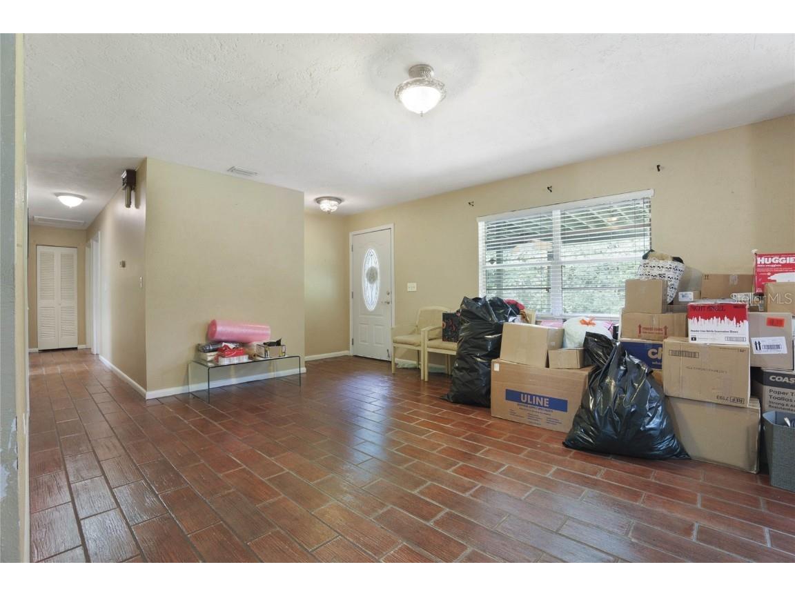 1965 W Kentucky Avenue, Deland, FL, 32720 MLS V4938883 Edina Realty