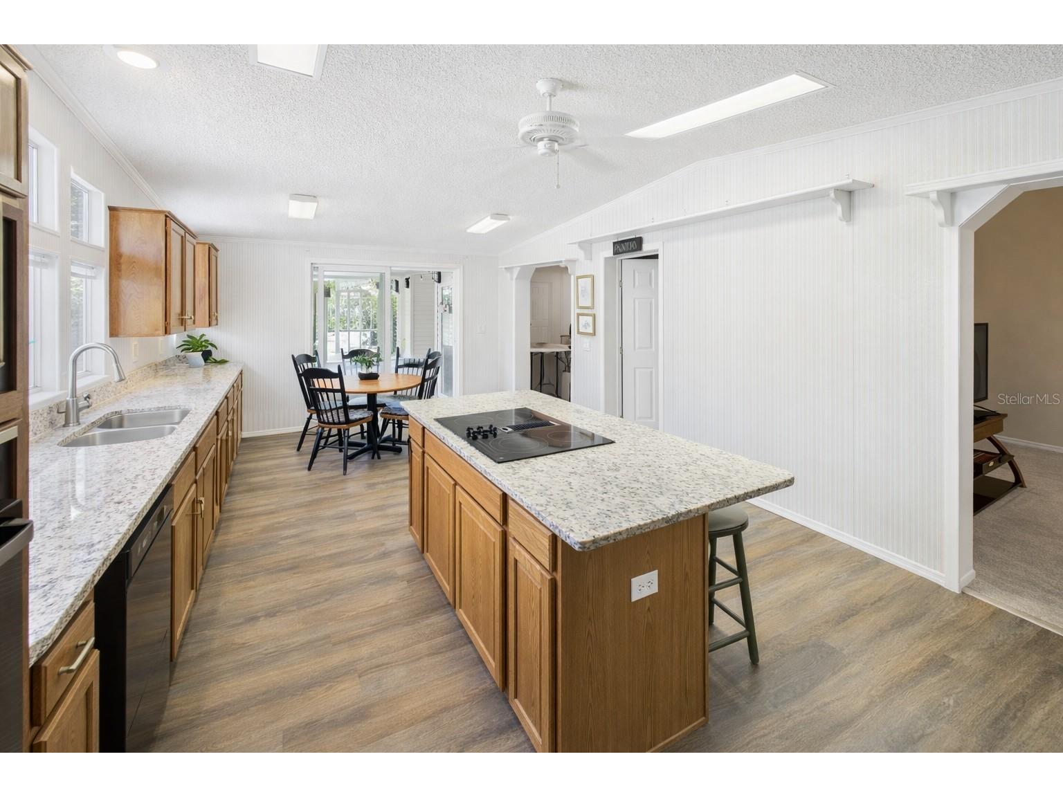 19651 SE 92nd Place Ocklawaha FL 32179 G5102247 image8