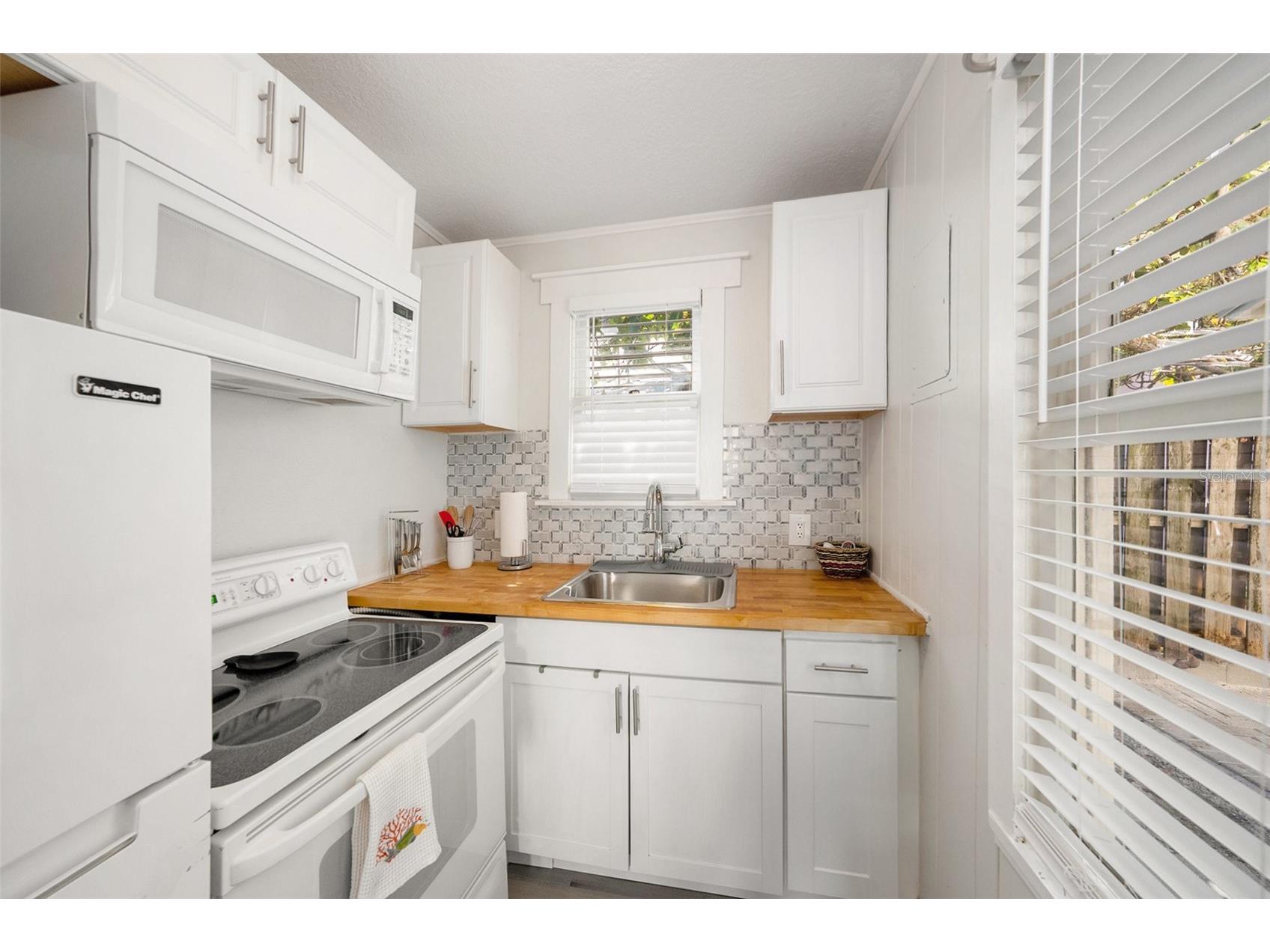 19652 Gulf Boulevard Indian Shores FL 33785 TB8478592 image16