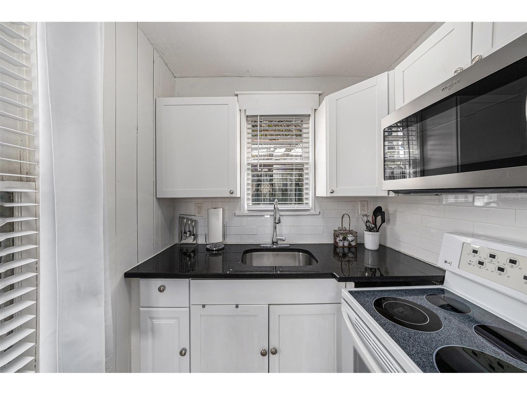 19652 Gulf Boulevard Indian Shores FL 33785 TB8478592 image5