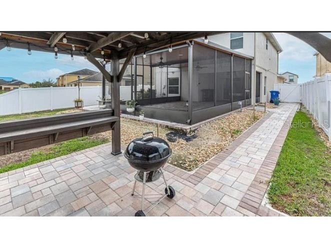 1966 Hawks View Drive Ruskin FL 33570 TB8484685 image17