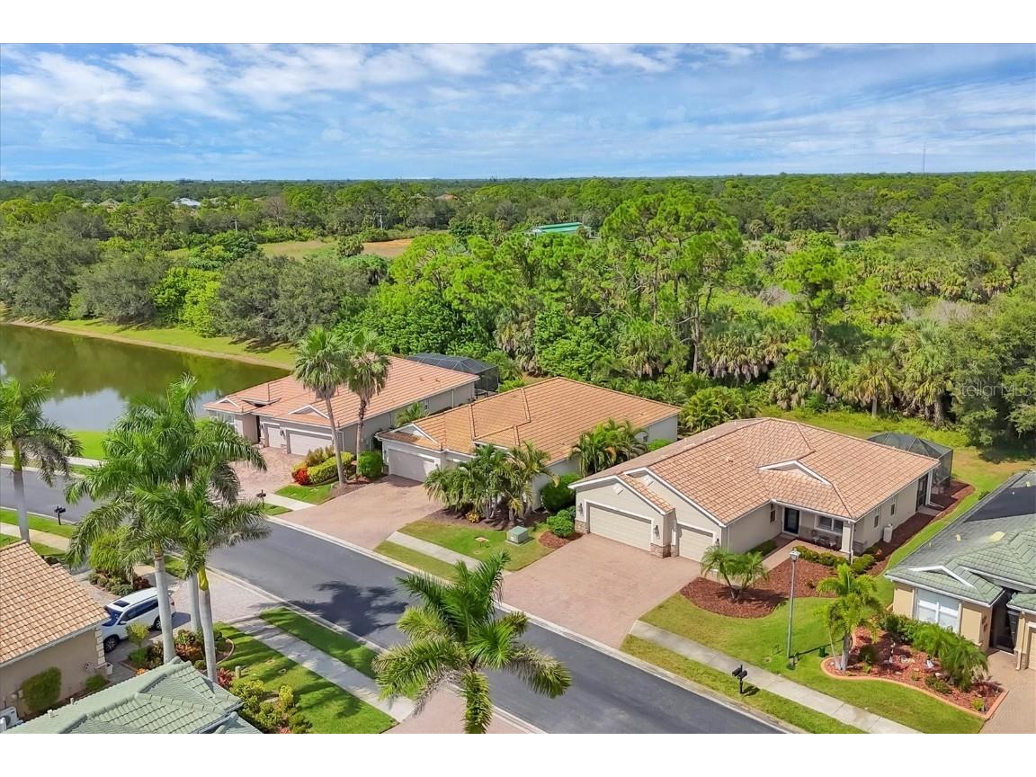 1966 Mesic Hammock Way Venice FL 34292 D6144149 image3