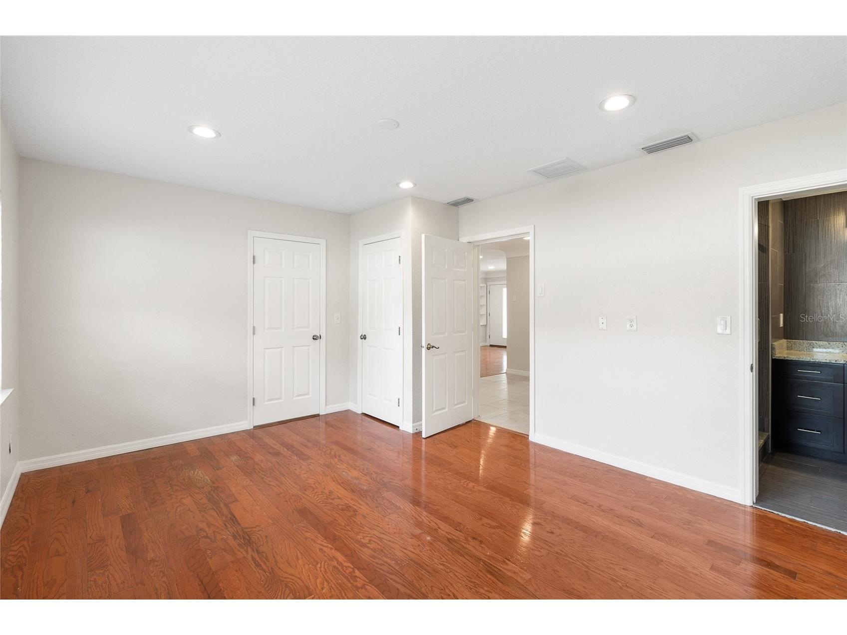 1966 Sandra Drive Clearwater FL 33764 TB8497983 image29