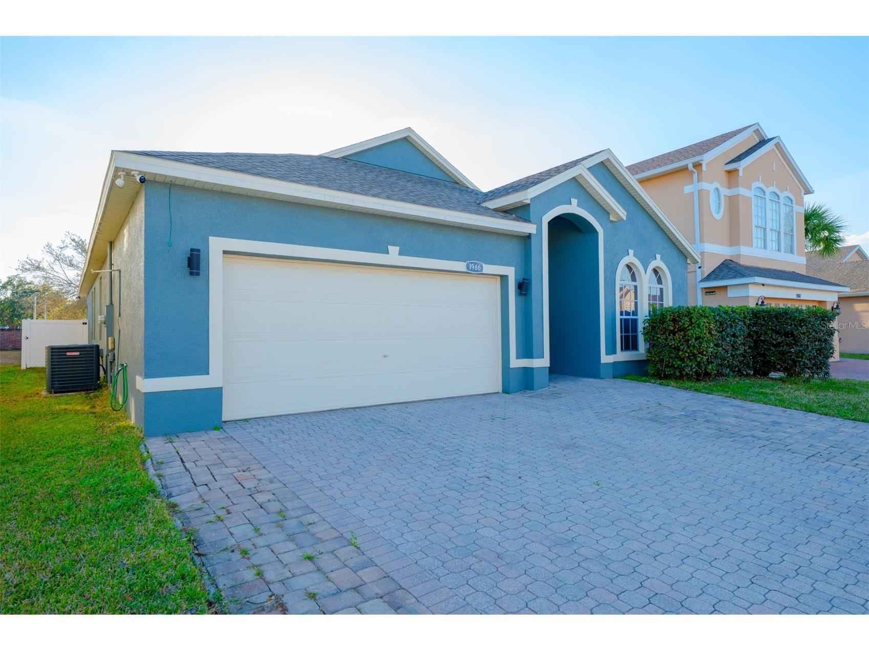 1966 Windcrest Lake Circle Orlando FL 32824 O6383732 image4
