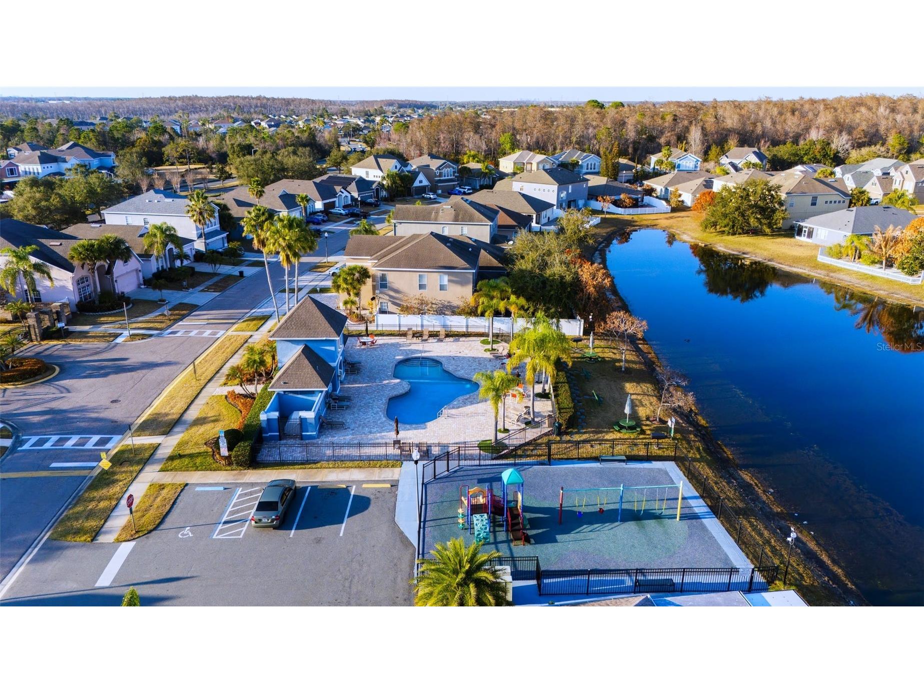 1966 Windcrest Lake Circle Orlando FL 32824 O6383732 image70