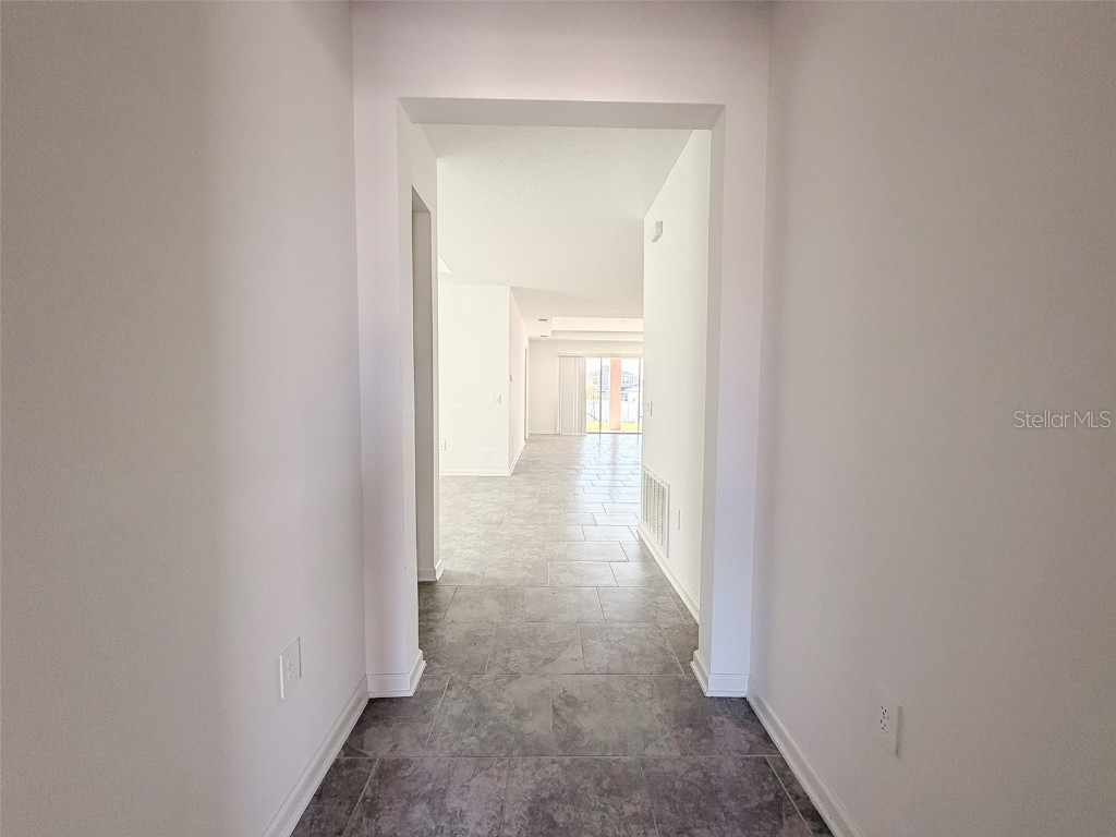 1966 Winnie Court Apopka FL 32712 O6364526 image2