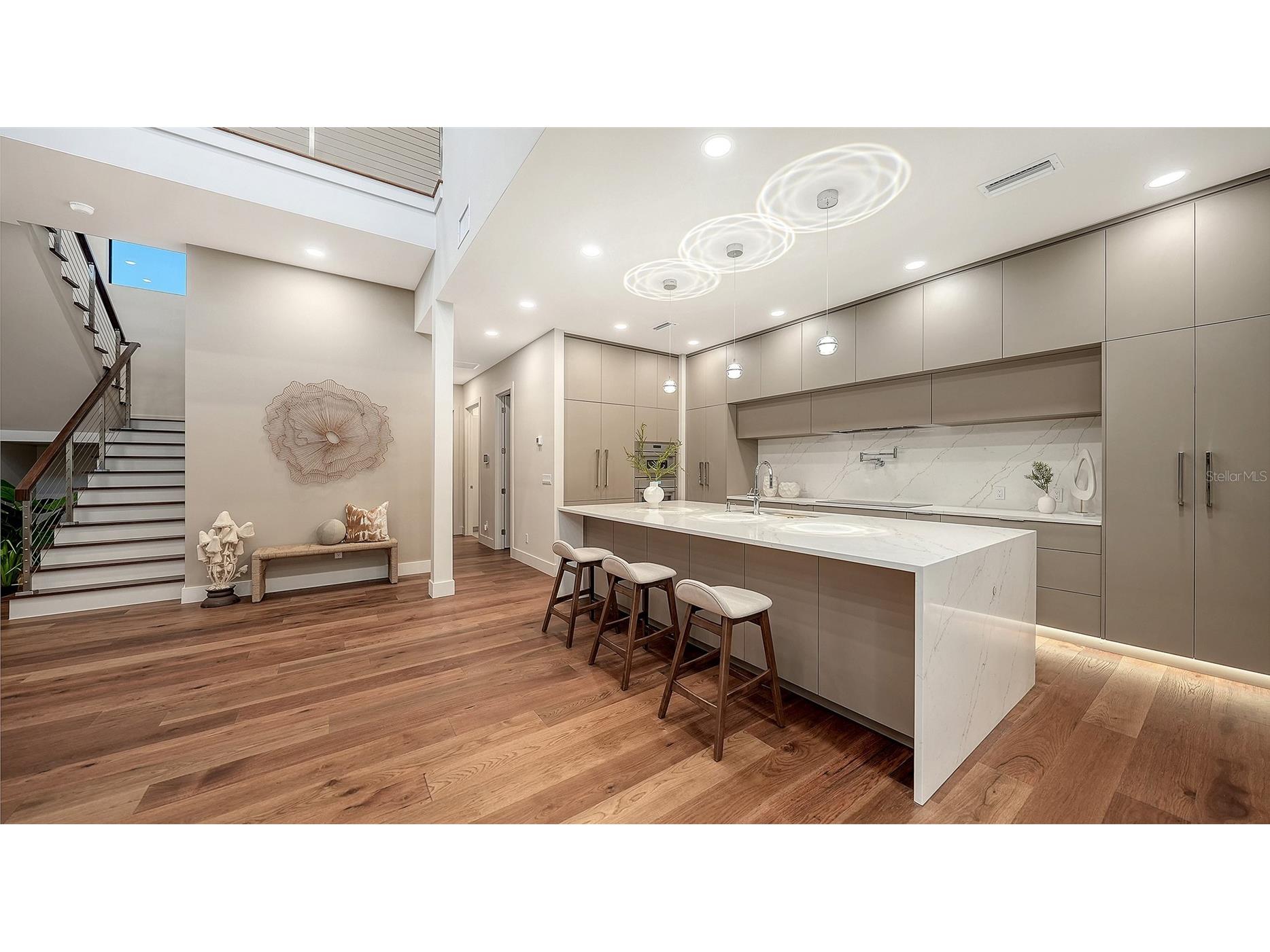 1966 Wisteria Street Sarasota FL 34239 A4668324 image15