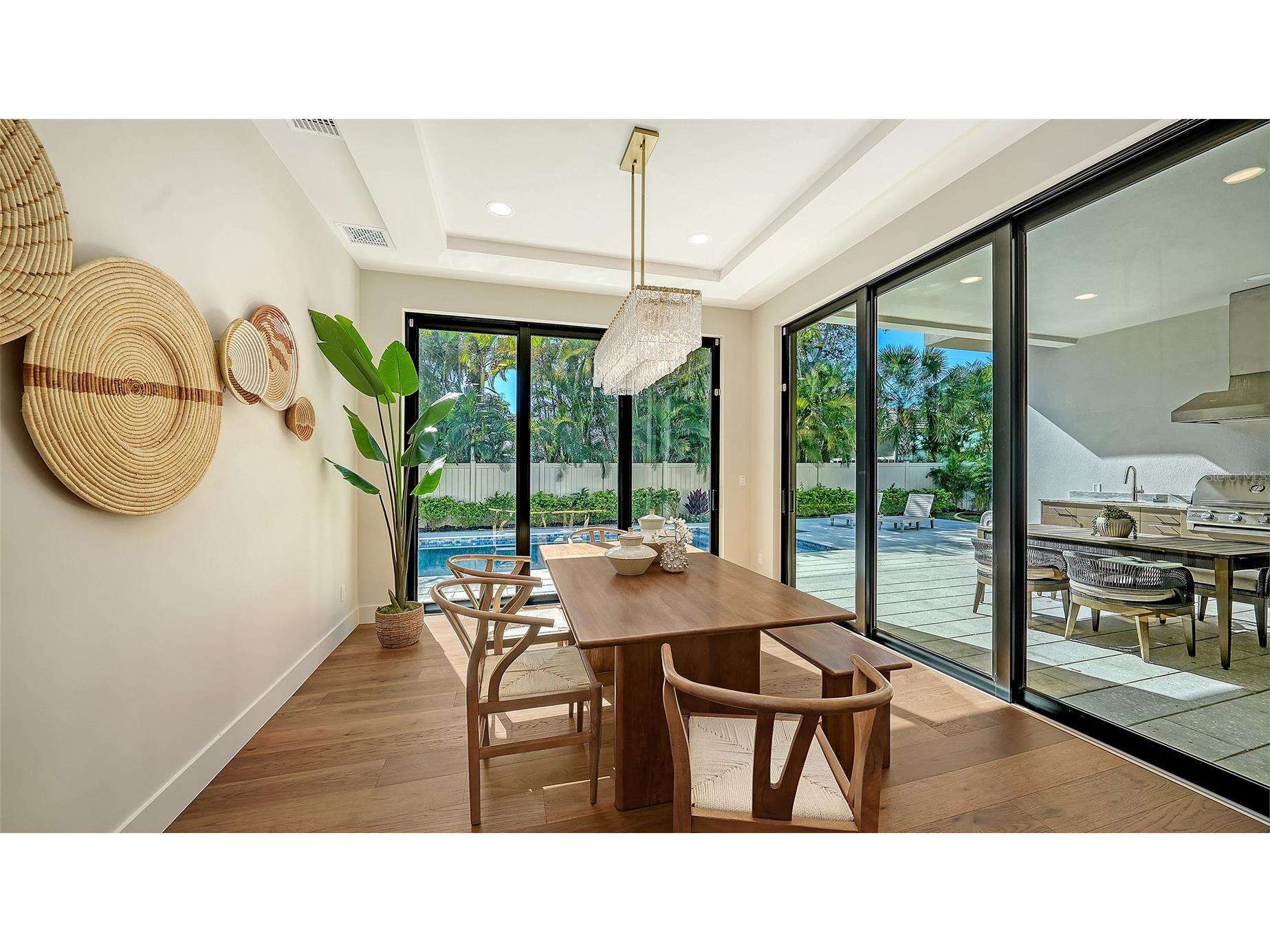 1966 Wisteria Street Sarasota FL 34239 A4668324 image22